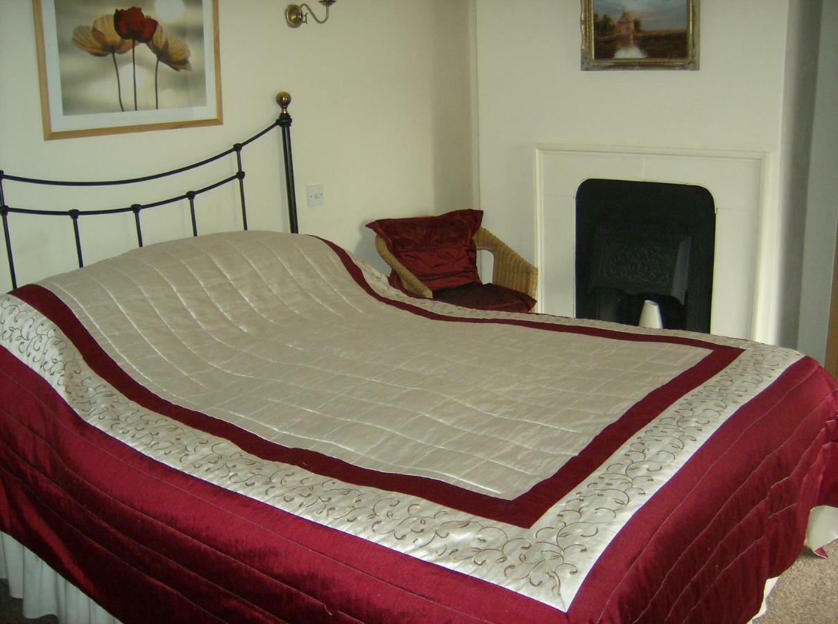 The Poppy House Hotel Bishop's Castle Bagian luar foto